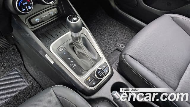 Hyundai Venue Premium, 2026 9