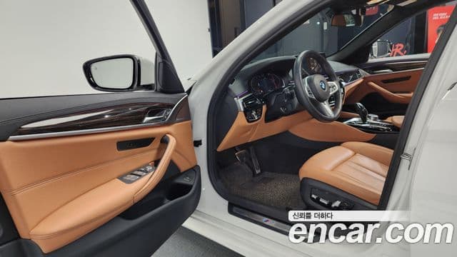 BMW 5시리즈 (G30) 520i M Sport, 2022 10