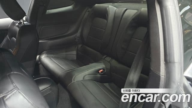 Ford Mustang купе, 2023 12