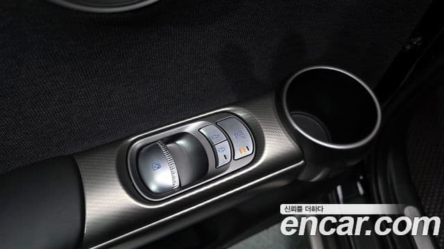 Genesis GV60 Standard, 2022 18