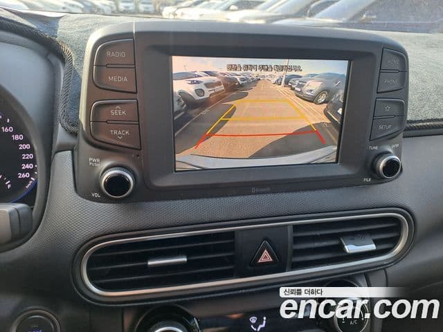 Hyundai Kona Premium, 2019 16