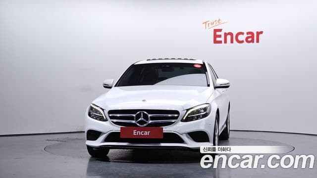 Mercedes-Benz C-класс W205 Avantgarde, 2019 3