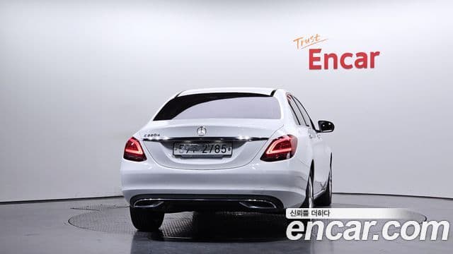 Mercedes-Benz C-класс W205 Avantgarde, 2019 4