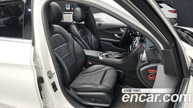 Mercedes-Benz C-класс W205 Avantgarde, 2019 10