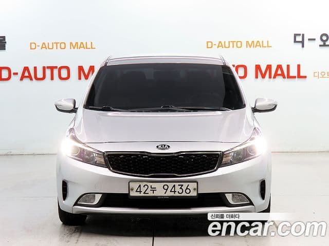 Kia The / новый New K3 Style, 2017 3