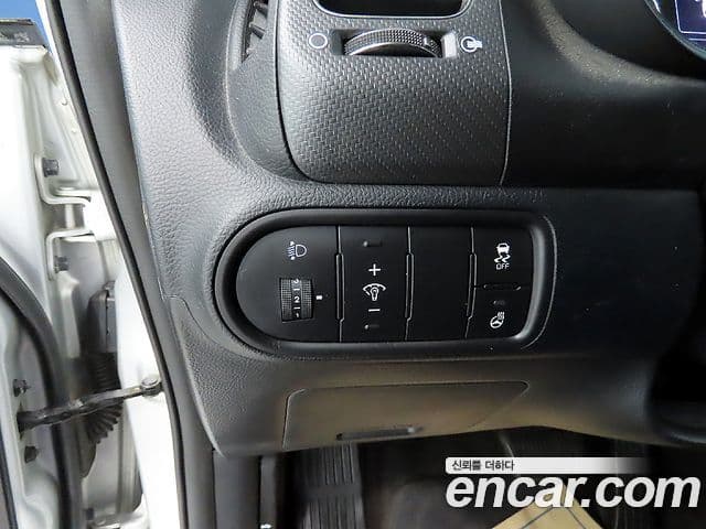 Kia The / новый New K3 Style, 2017 14