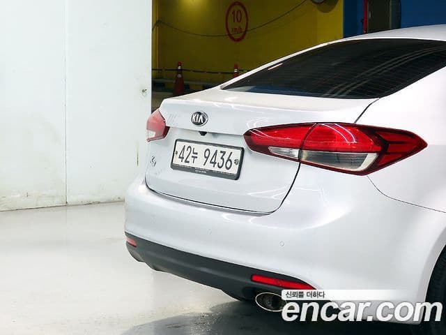 Kia The / новый New K3 Style, 2017 19