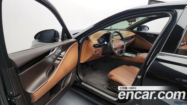 Genesis G80 (RG3) бензин 2.5 турбо AWD, 2022 10
