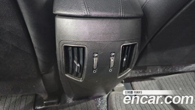 Hyundai YF Sonata Premier, 2011 20