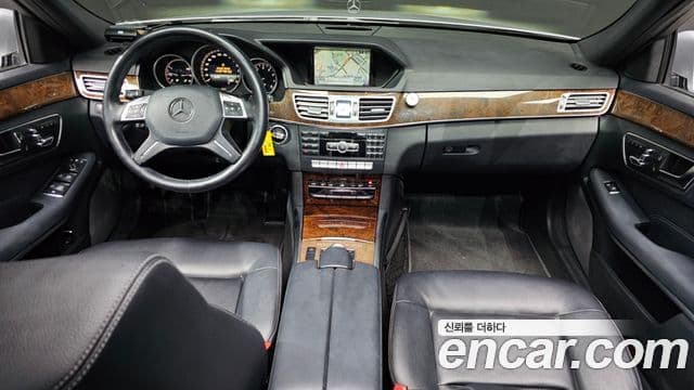 Mercedes-Benz E-класс W212 E200 Elegance, 2014 7