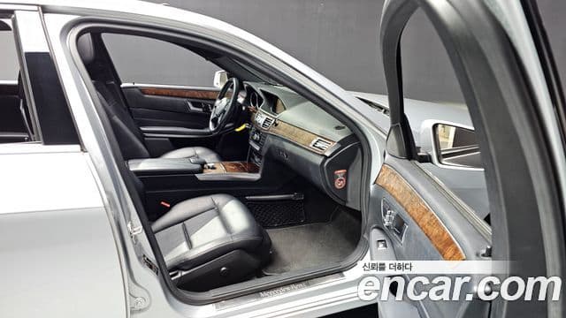 Mercedes-Benz E-класс W212 E200 Elegance, 2014 11