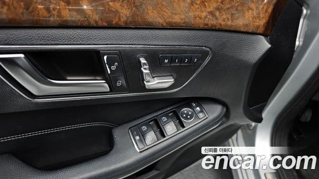 Mercedes-Benz E-класс W212 E200 Elegance, 2014 18