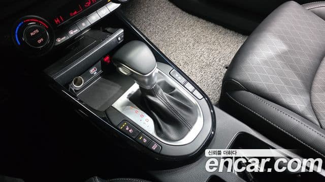 Kia The / новый New K3 2세대 Signature, 2024 9