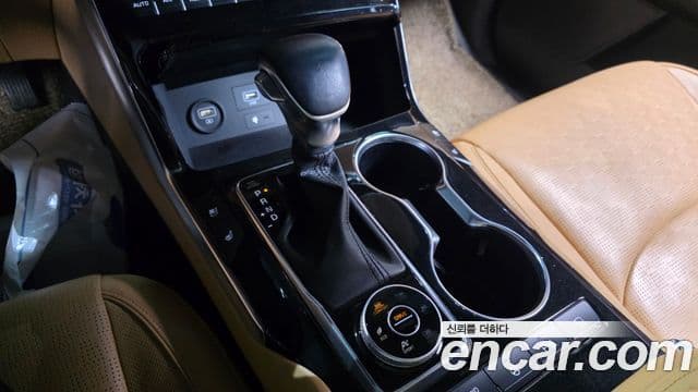 Kia Mohave The / новый Master Platinum, 2021 9