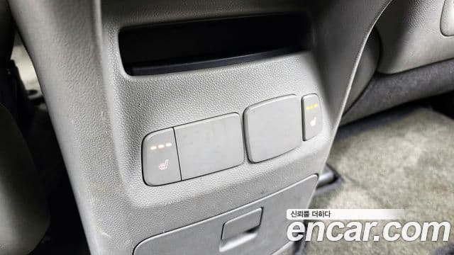 Kia All New Carnival Prestige, 2018 19