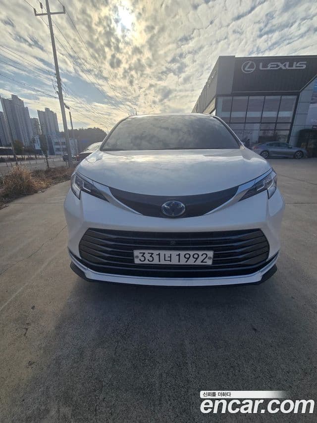 Toyota Sienna 4세대, 2021 1