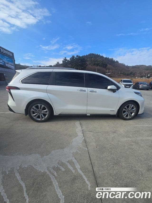 Toyota Sienna 4세대, 2021 4