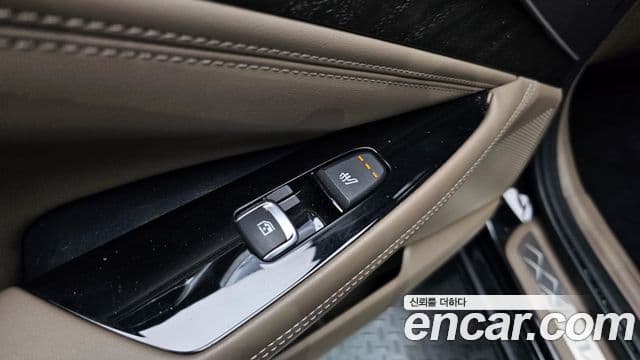 Kia K8 гибрид Noblesse Light, 2022 17