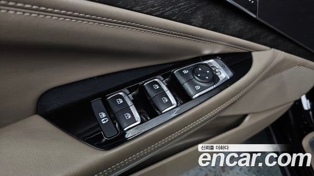 Kia K8 гибрид Noblesse Light, 2022 18