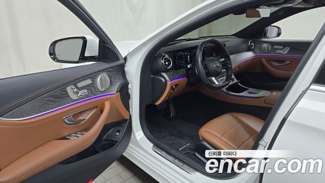 Mercedes-Benz E-класс W213 AMG Line, 2021 10