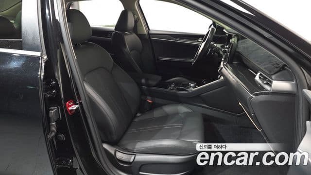 Kia K5 3세대 Prestige, 2021 10