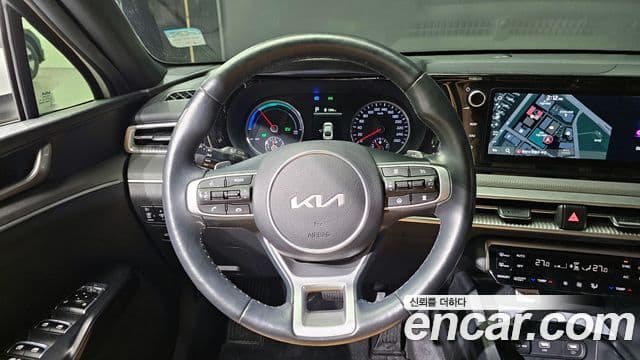 Kia K5 гибрид 3세대 Trendy, 2022 13