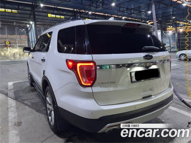 Ford Explorer 5세대, 2017 7