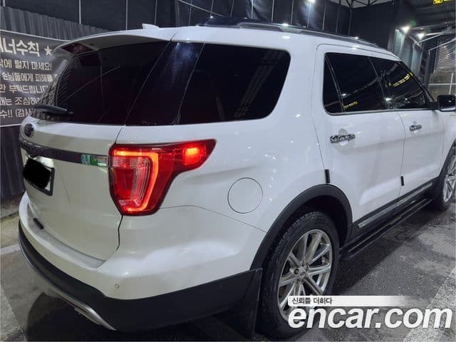 Ford Explorer 5세대, 2017 8