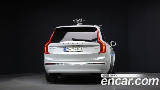 Volvo XC90 2세대 T8 Ultimate Bright гибрид, 2023 4