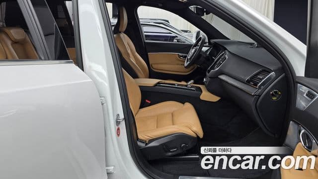 Volvo XC90 2세대 T8 Ultimate Bright гибрид, 2023 11