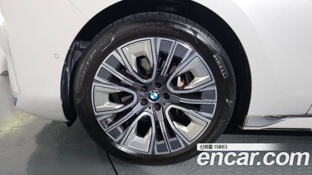 BMW 7시리즈 (G70) 740d xDrive Design Pure Excellence, 2023 все фото