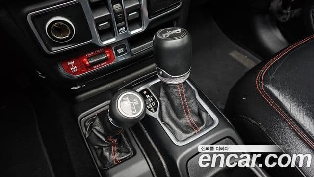Jeep Wrangler (JL) 2.0 Rubicon high 4도어, 2018 9