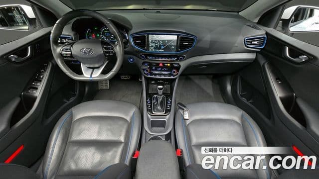 Hyundai Ioniq гибрид, 2019 7