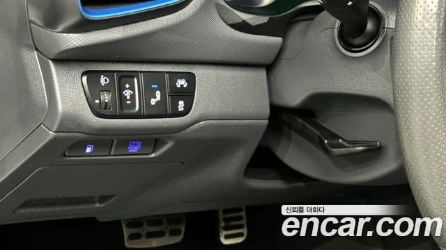 Hyundai Ioniq гибрид, 2019 14