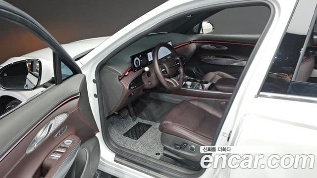 Genesis GV70, 2025 10