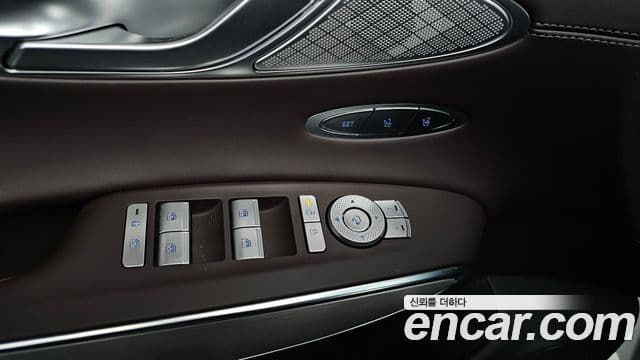 Genesis GV70, 2025 12