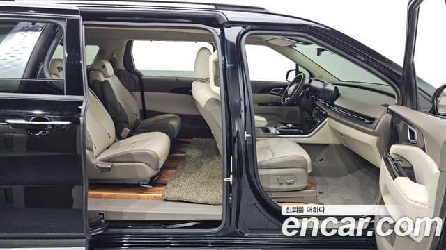 Kia Carnival 4세대 Signature, 2021 11