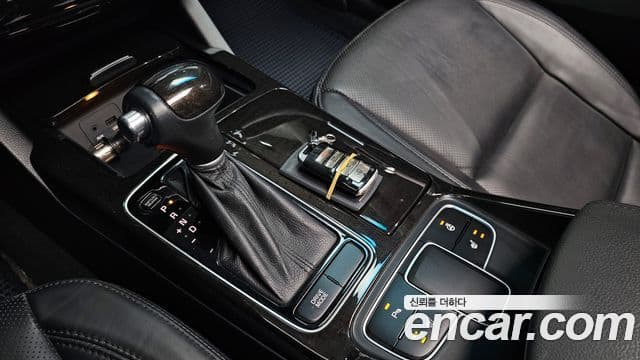 Kia The / новый New K7 Prestige Special, 2013 9