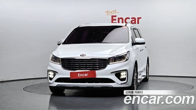 Kia The / новый New Carnival VIP, 2019 3
