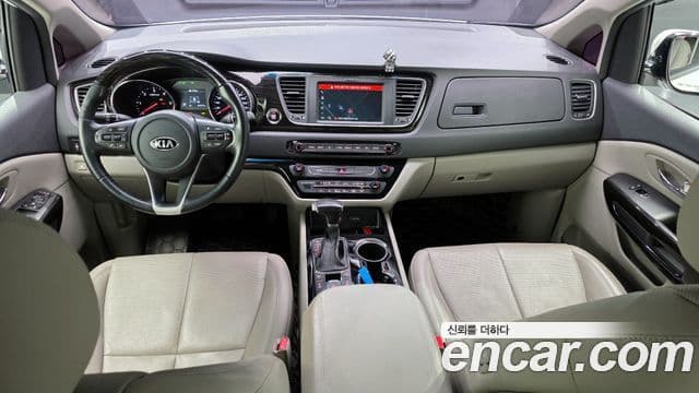 Kia The / новый New Carnival VIP, 2019 7