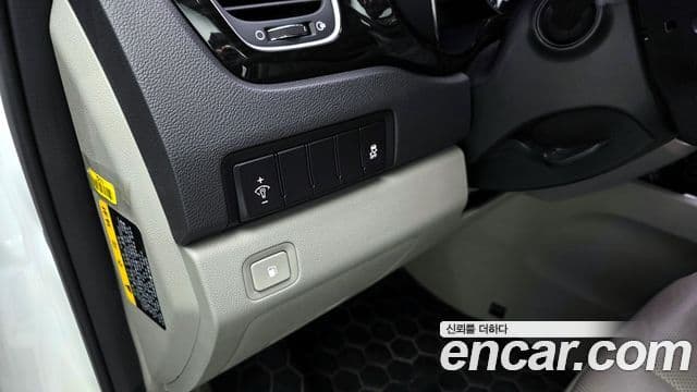 Kia The / новый New Carnival VIP, 2019 16