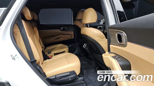 Kia Sorento 4세대 Prestige, 2023 11
