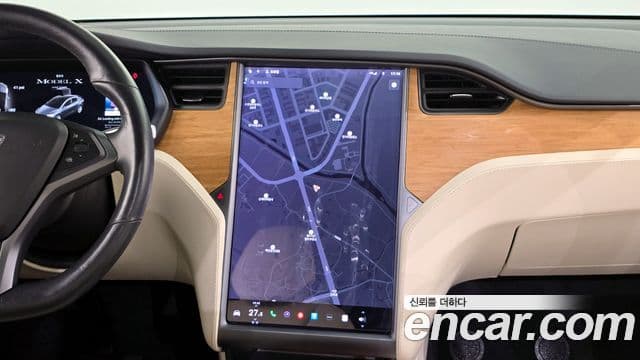 Tesla модель X Long Range, 2019 14