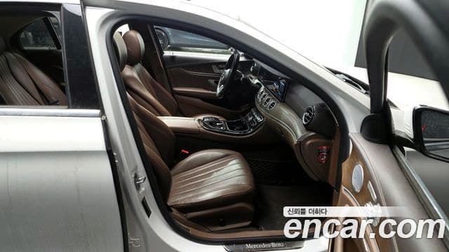 Mercedes-Benz E-класс W213 Exclusive, 2019 11