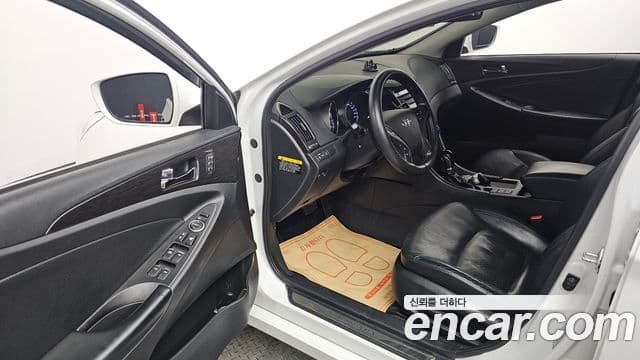 Hyundai Sonata The / новый 브릴리언트 Premium, 2013 10