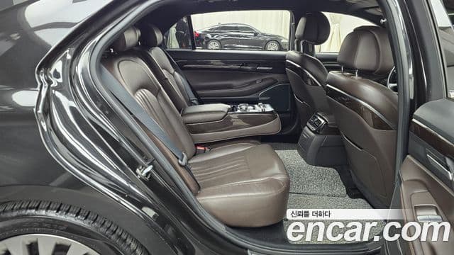 Genesis EQ900 Luxury, 2018 12