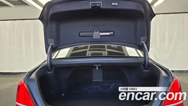 Genesis EQ900 Luxury, 2018 20