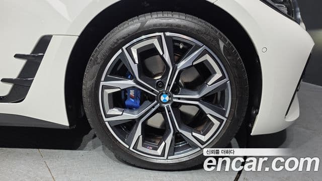 BMW 4시리즈 (G22) 420i M Sport Gran Coupe, 2024 все фото