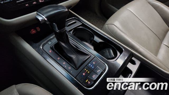 Kia All New Carnival Noblesse, 2018 9