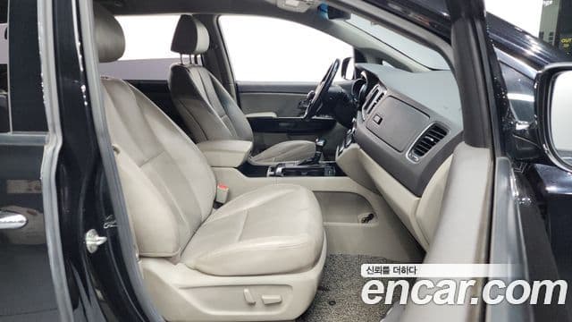 Kia All New Carnival Noblesse, 2018 11